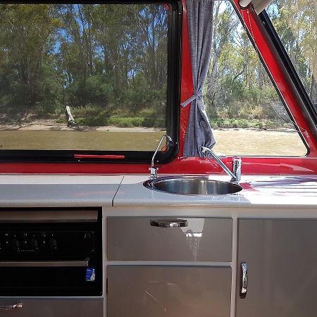 Moama On Murray Houseboats 外观 照片