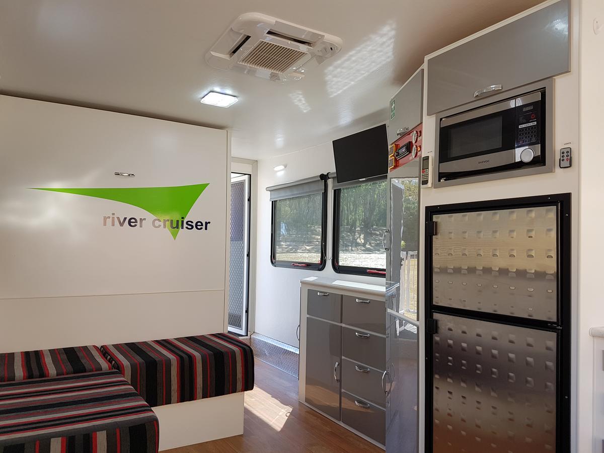 Moama On Murray Houseboats 外观 照片