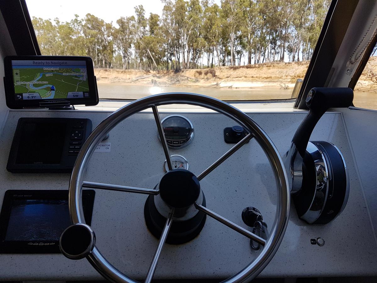 Moama On Murray Houseboats 外观 照片